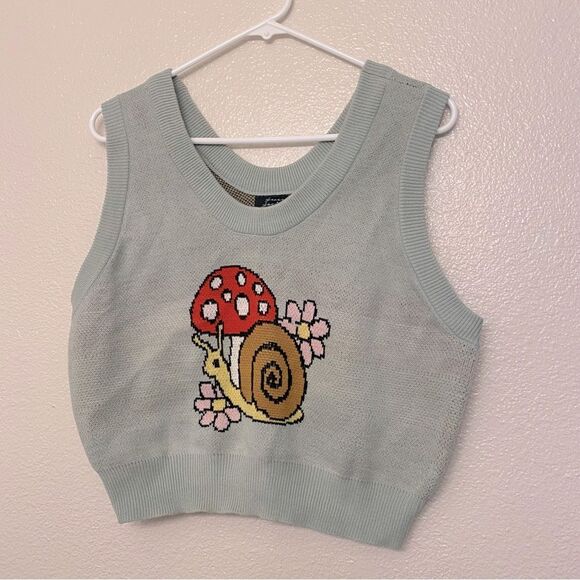 Hot Topic Sweet Society Mushroom & Snail Crop Tank Top vest graphic crew knit XL - Picture 2 of 8